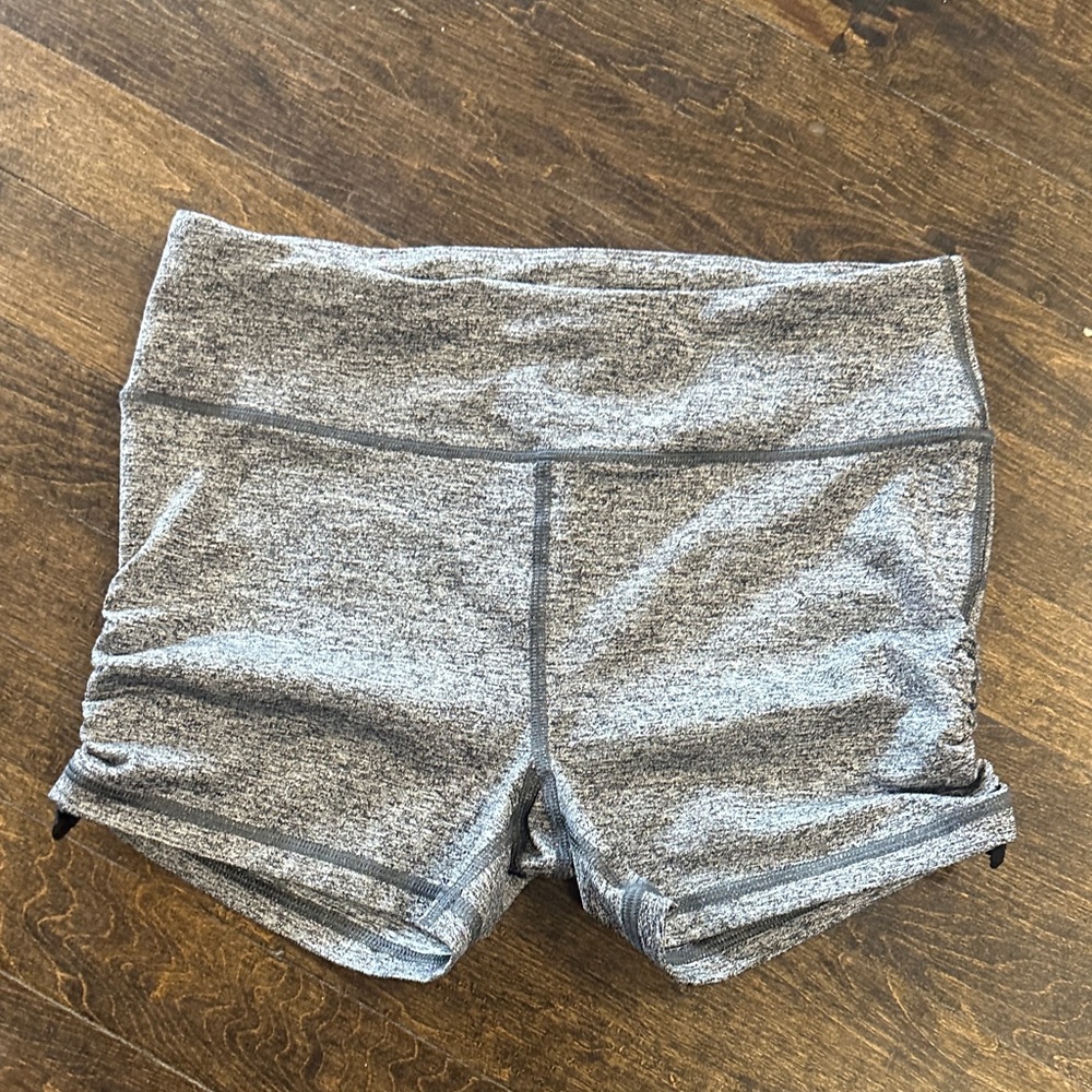 Victoria Secret Gray Women's Adjustable Ruched Sides Athletic Shorts Size Small